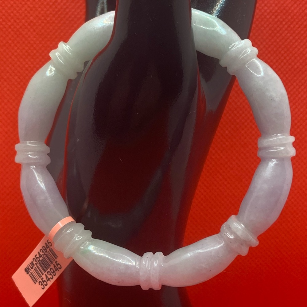 BURMESE NATURAL JADE BANGLE